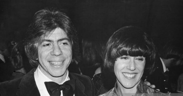  American investigative journalist Carl Bernstein was married to his second wife Nora Ephron from 1976 to 1980.
